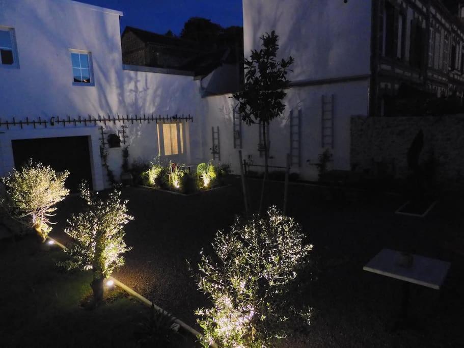 Gite Le Doris Avec Place De Stationnement Privee Incluse إتريتا المظهر الخارجي الصورة